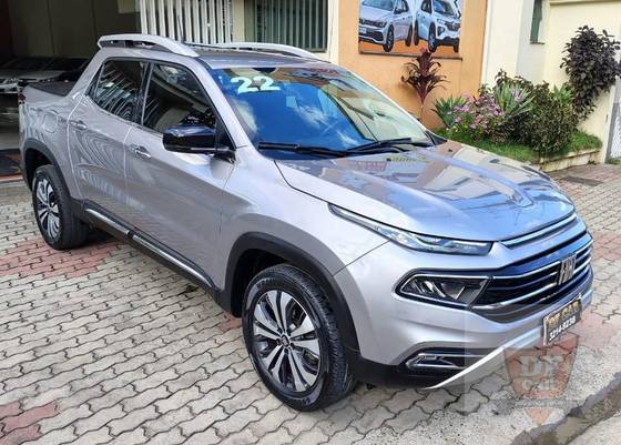FIAT TORO 1.3 TURBO 270 FLEX VOLCANO AT6 FIAT TORO 1.3 TURBO 270 FLEX VOLCANO AT6